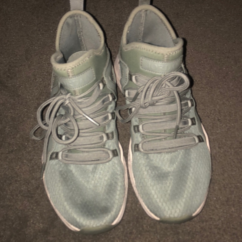 Khaki Jordan’s